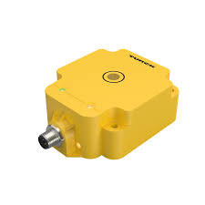 Inductive Proximity Sensor – Q80 Rectangular, PNP Complementary